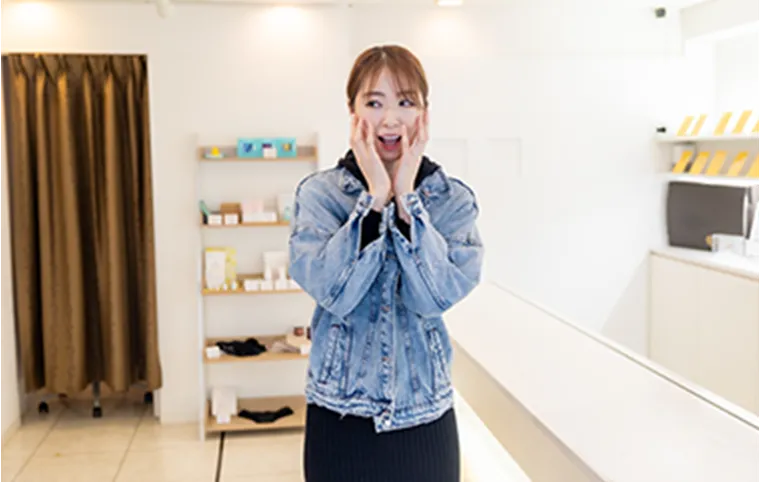 尿漏れに悩む女性