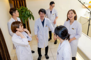 新卒採用（美容鍼灸・治療スタッフ）｜グラン治療院